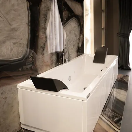 G-rooms